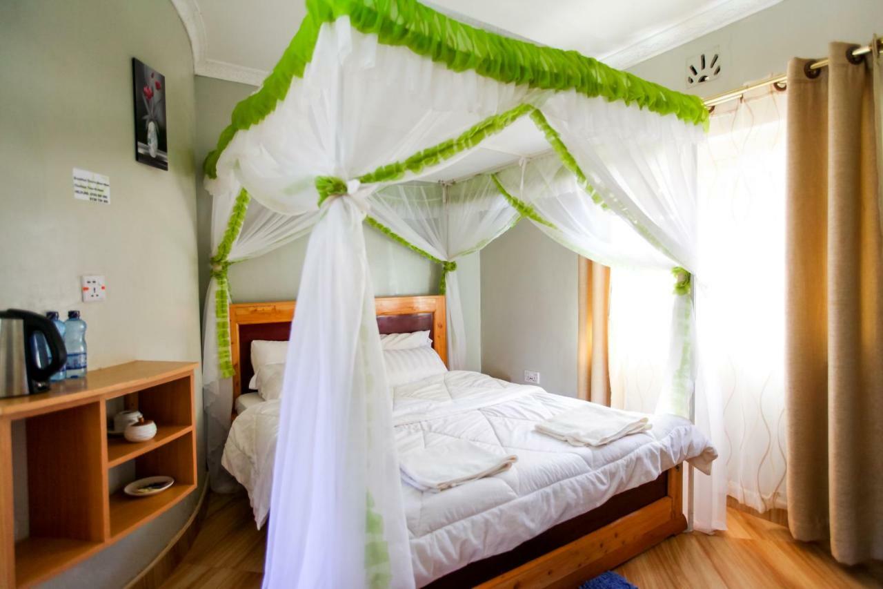 Maya Gardens Sagana Resort エクステリア 写真